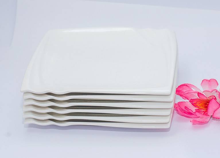 White Porcelain dinner plate