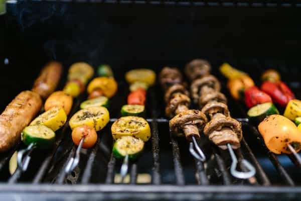 grill safety tips -gas grill