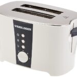 Black and Decker 2 Slice Toaster 800 Watts for Homes, Hotels, and Restaurants