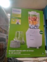 Philips 3000 Series Blender 450W - White for Homes, Hotels, and Restaurants