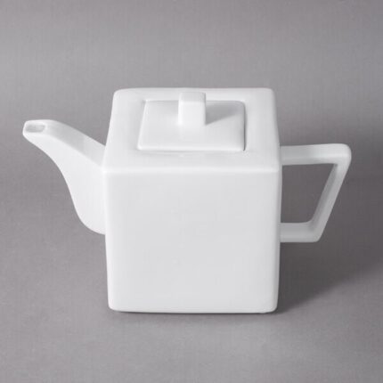 Square White Porcelain Teapot – Elegant Global Tea Serving for Homes & Cafés i