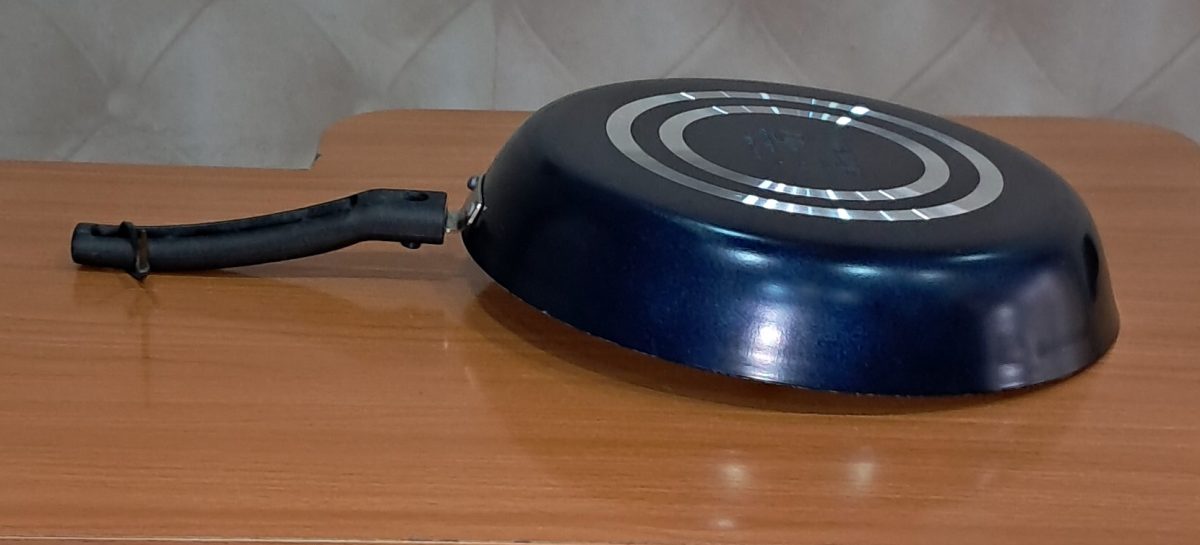 Nonstick Aluminum Frypan – Durable, Lightweight & Even Heating ii