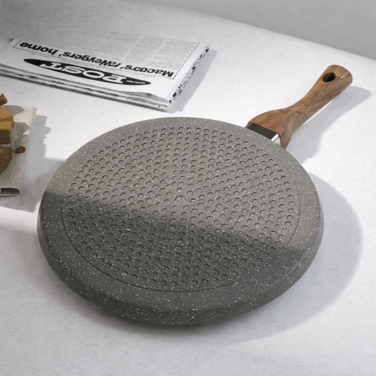 Crepe Pan with Wooden Handle For Authentic Crepes i